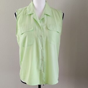 Sleeveless Light Green Women's Button Up Shirt